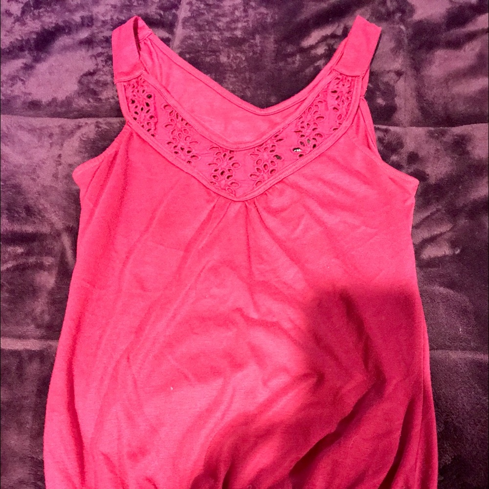 Pink sleeveless top